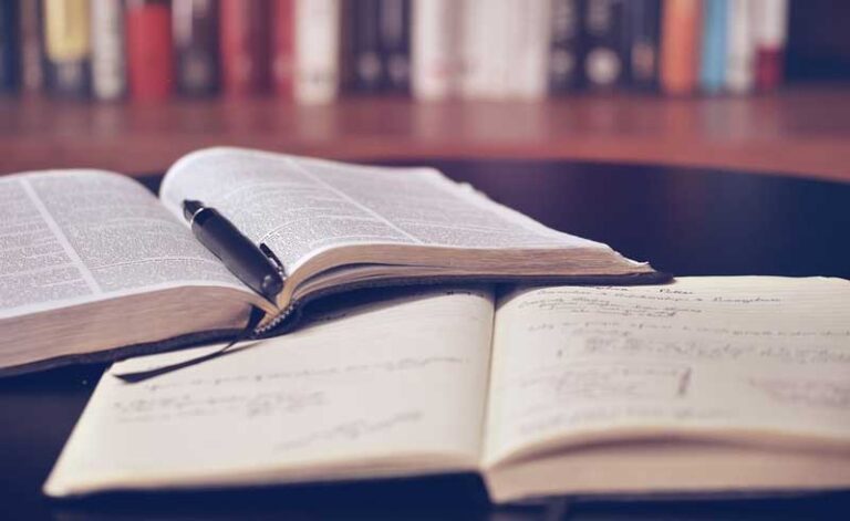 buku 768x471