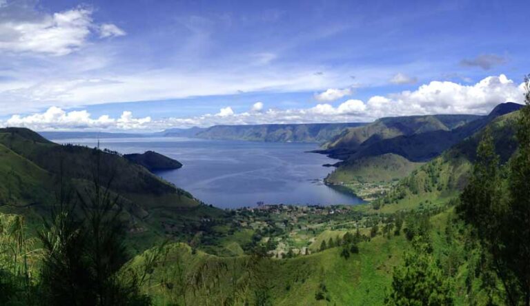 danau toba 768x444