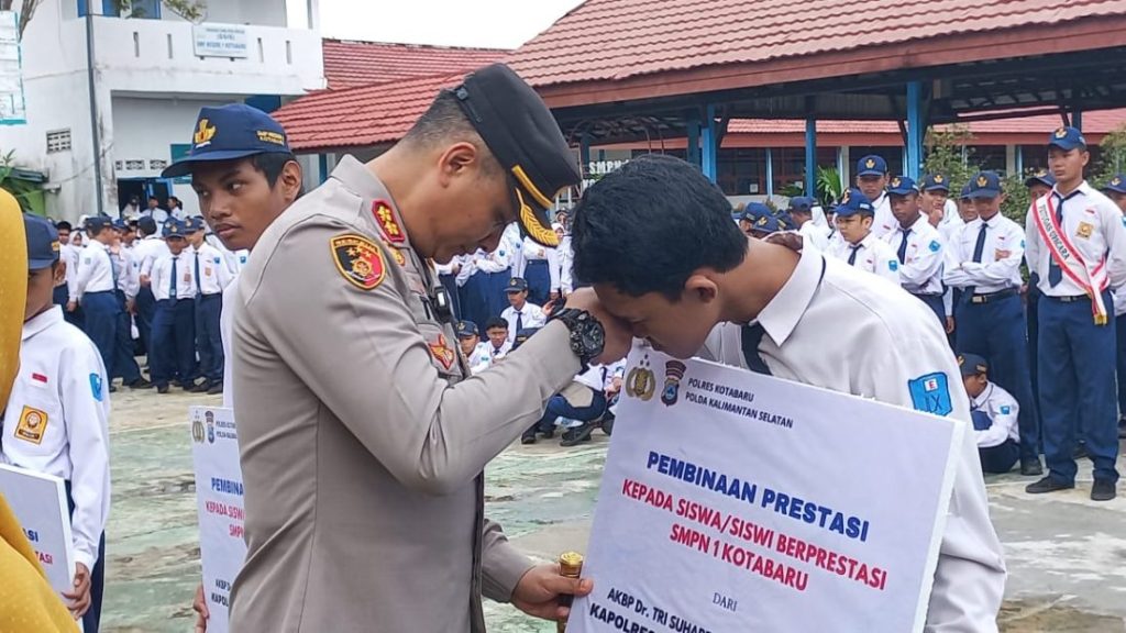 bantuan kapolres