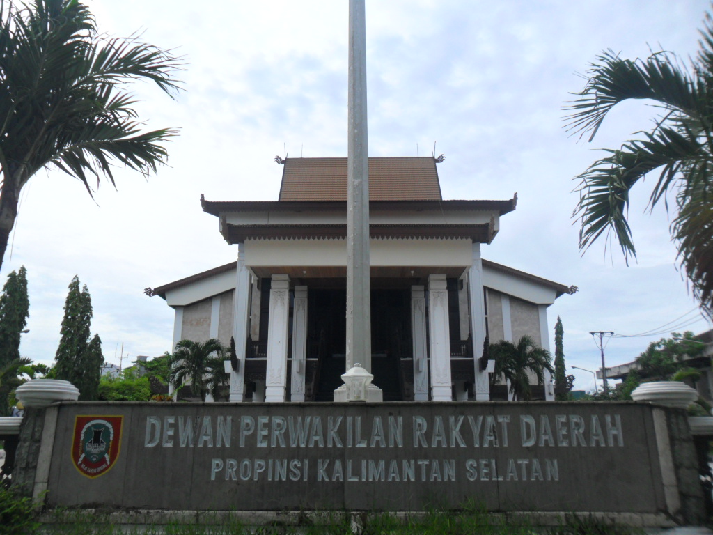 dprd kalsel jalan lambung mangkurat